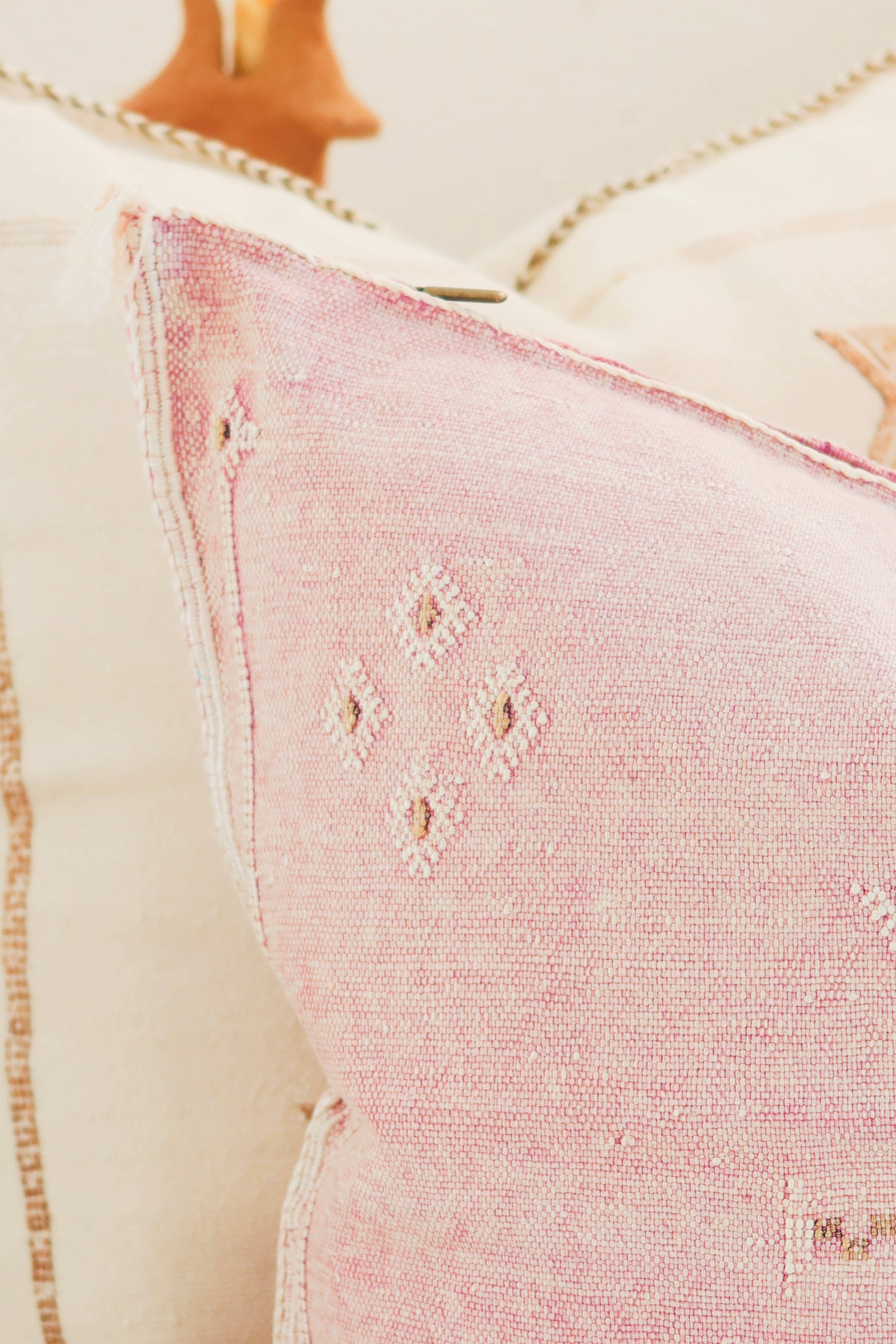 Moanna Collective - Wholesale Throw pillow cover - Moroccan Cactus Silk - Pink1