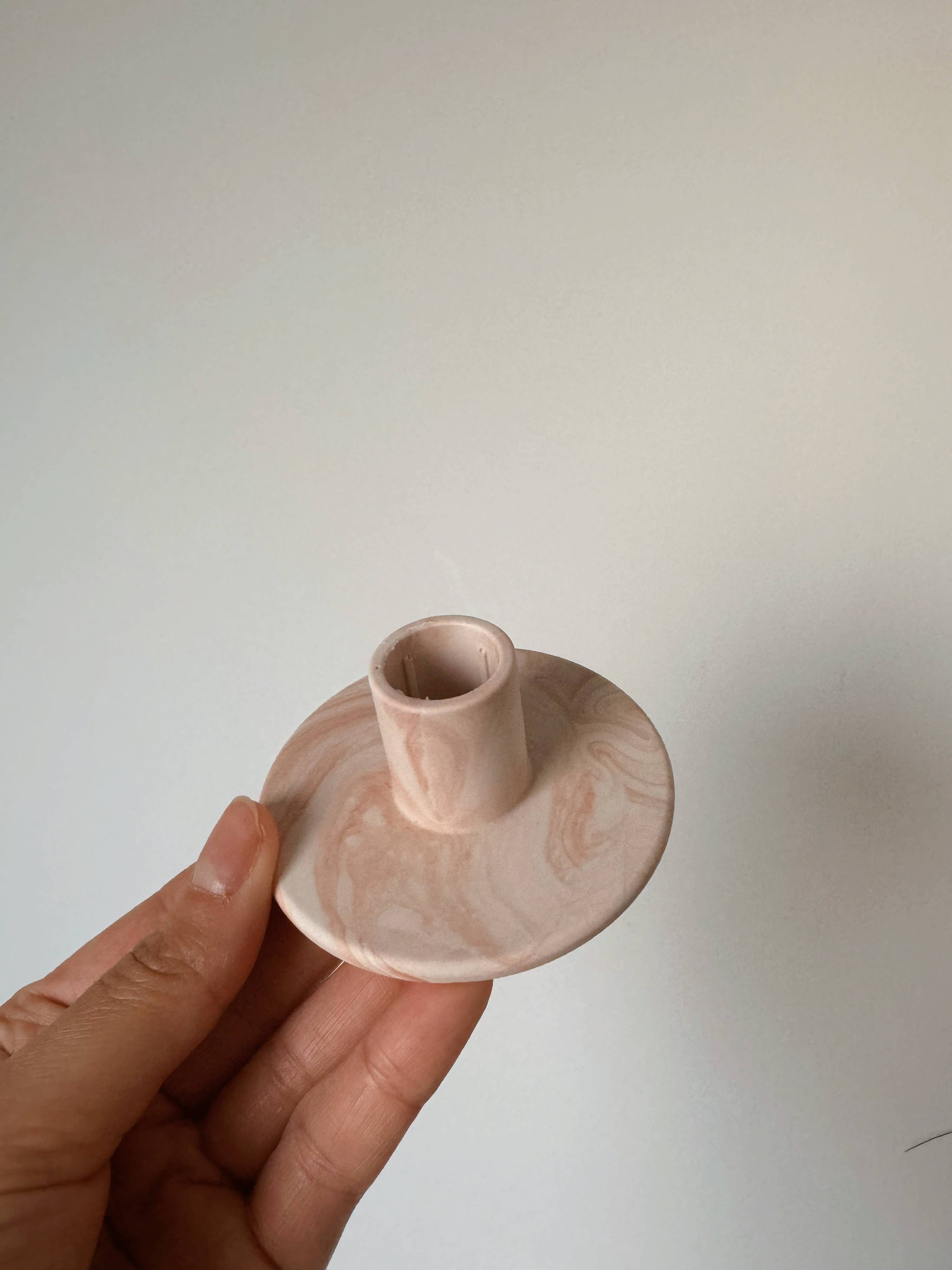 My Milky Candle - Wholesale Pillar Candle - Jesmonite round candle holder in a choice of marble or plain colors0