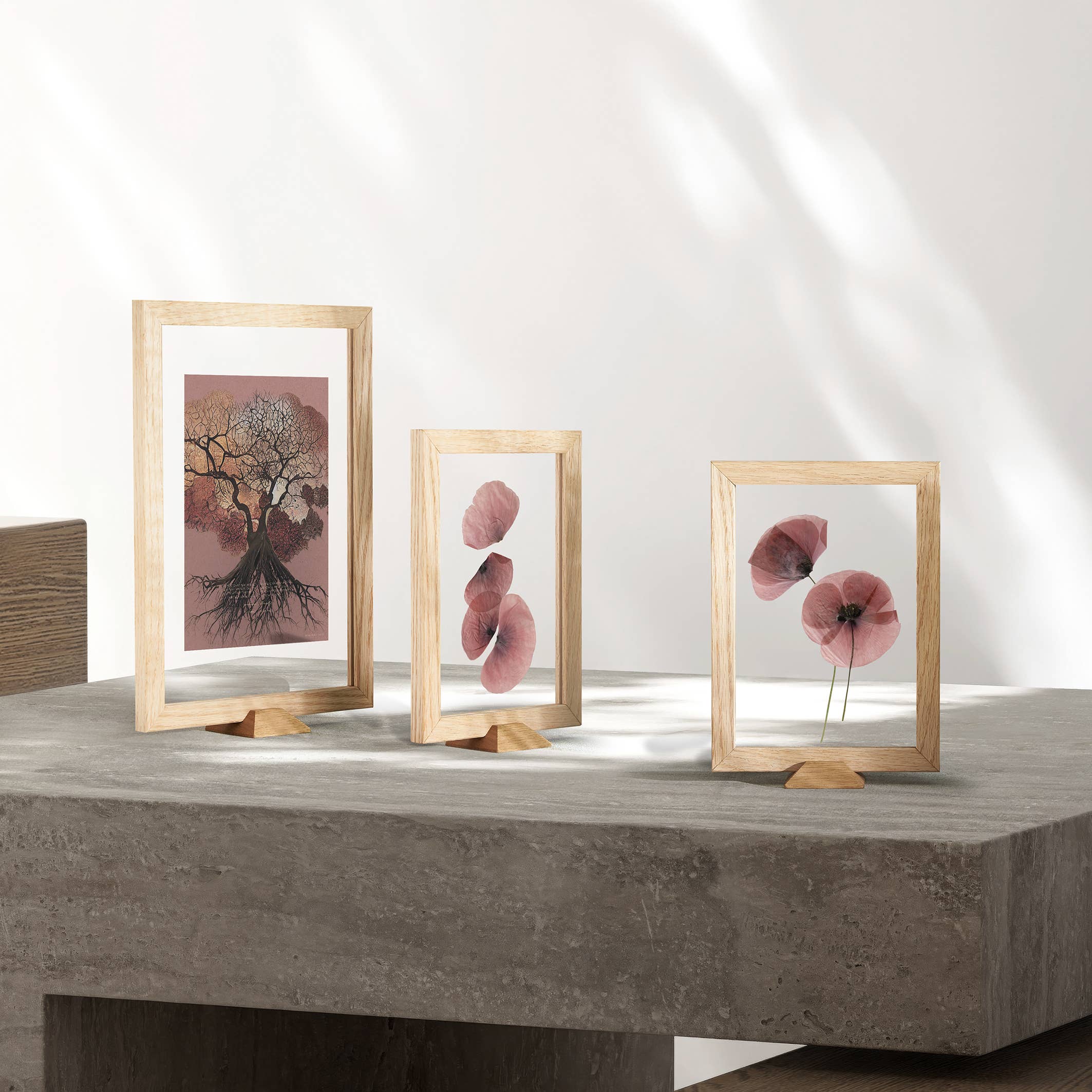 ChiCura Copenhagen - Wholesale Picture Frame - Linia Transparent Oak Frame - A4 Incl. Frame Stand3
