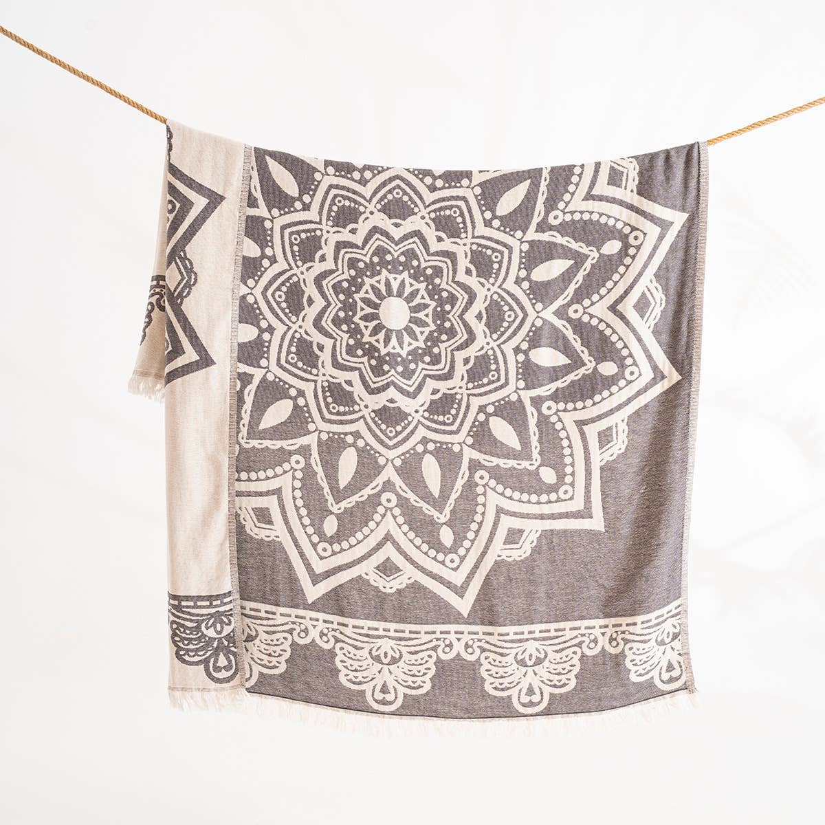 Black 100% Cotton Throw Blanket Home Decor Farmhouse Cover 51x67" for wholesale on Faire2