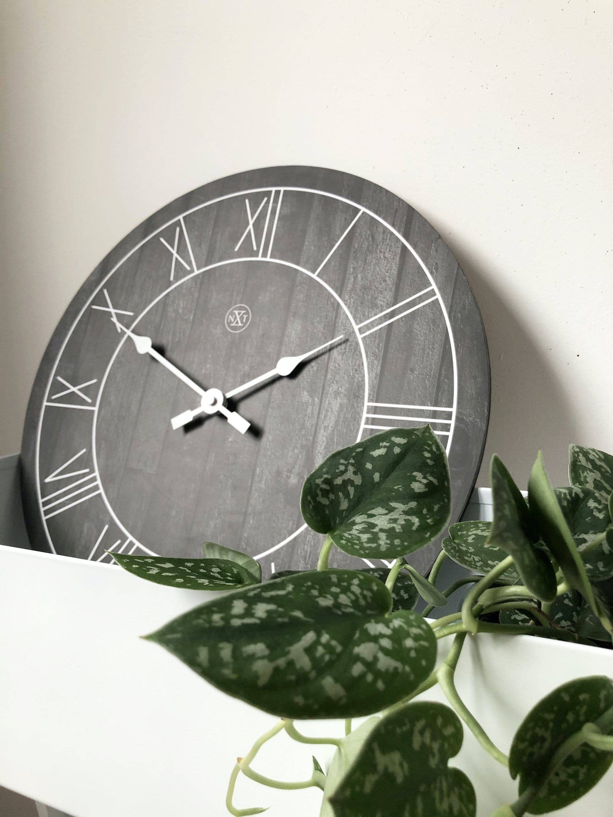 NeXtime – Großhandel Wanduhren – Wanduhr - 40 cm - Holz - 'Paul'12