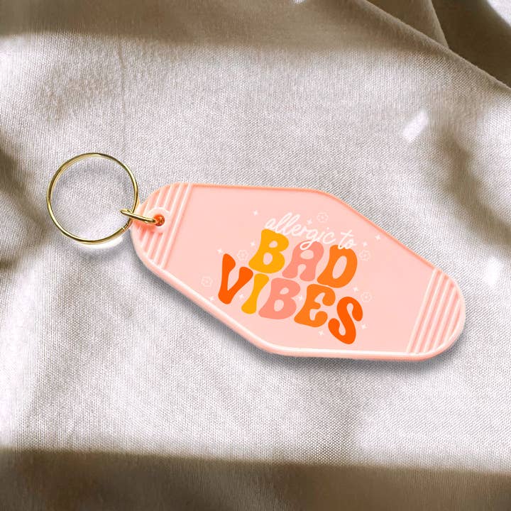 Llavero Allergic To Bad Vibes para venta al por mayor de amarieacreates