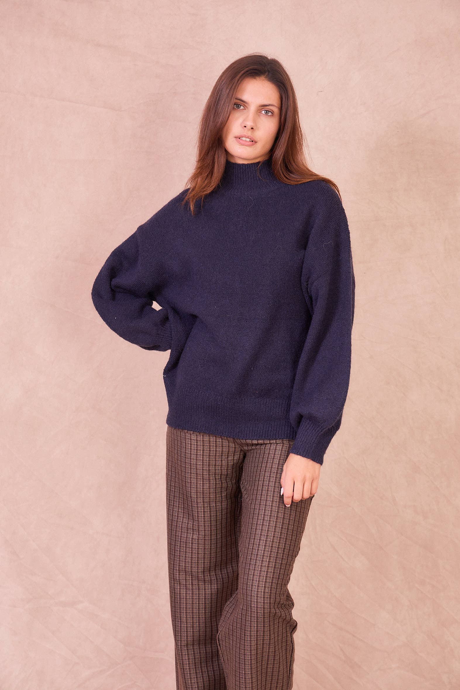 Calie Paris – wholesale Knitted jumper – Women′s – MANUELLA Sweater – Soft Balloon Sleeve Knit10