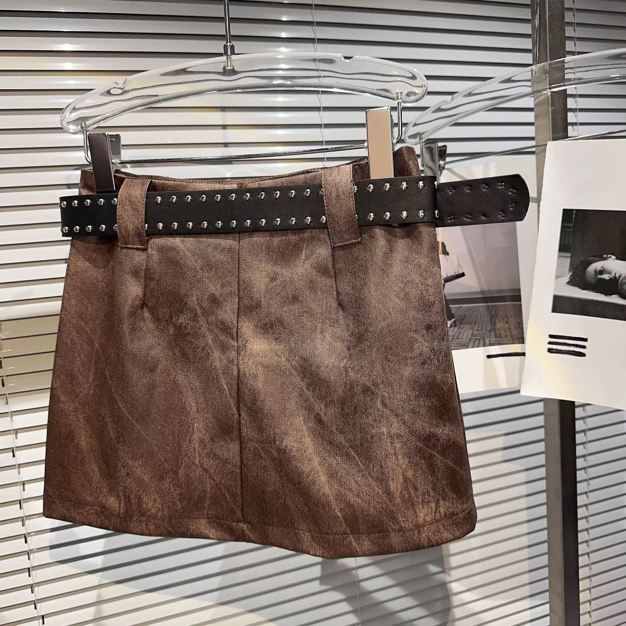 Productseeker - Wholesale Top & Skirt Set - Women's - SET220Y PU Leather Jacket & Studded Skirt Set – Fall Edge11