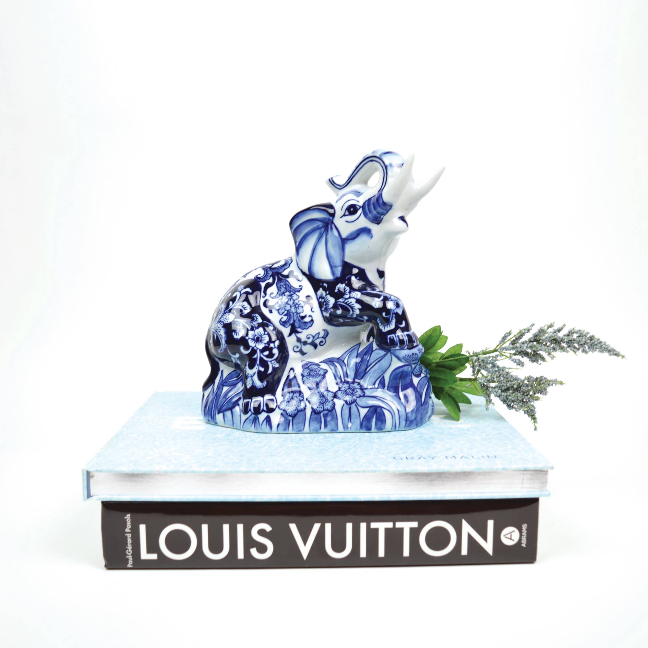 8 Oak Lane - Wholesale Decorative Figurine - Porcelain Chinoiserie Decorative Elephant2