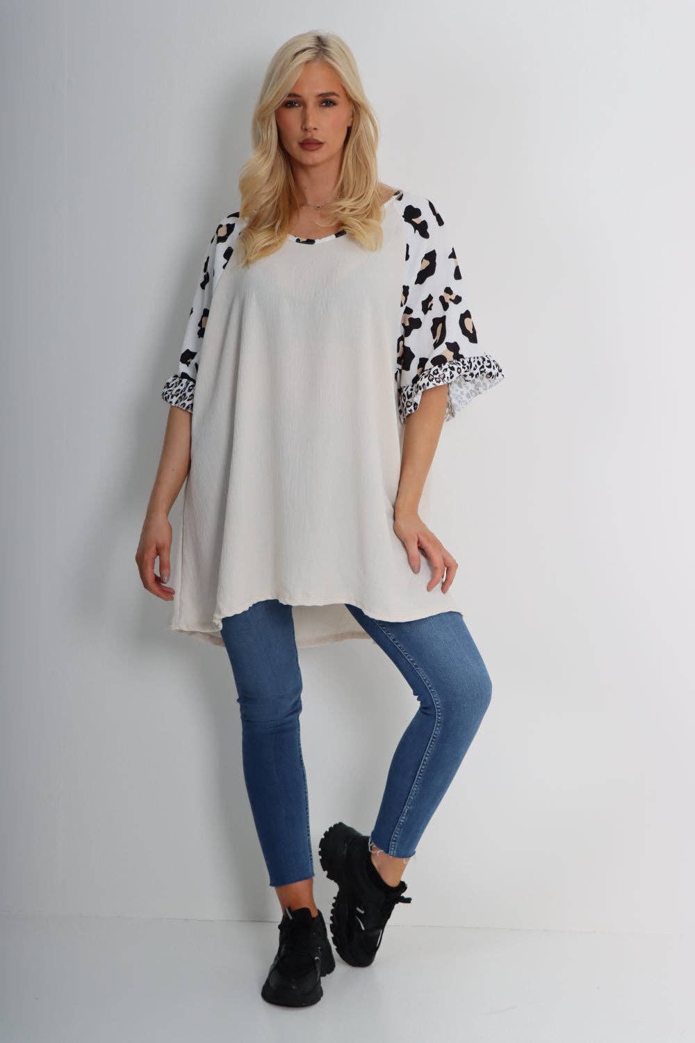 Miss Bold – wholesale Tunic – Women’s – Italian Animal Printed Sleeve Tunic Top0