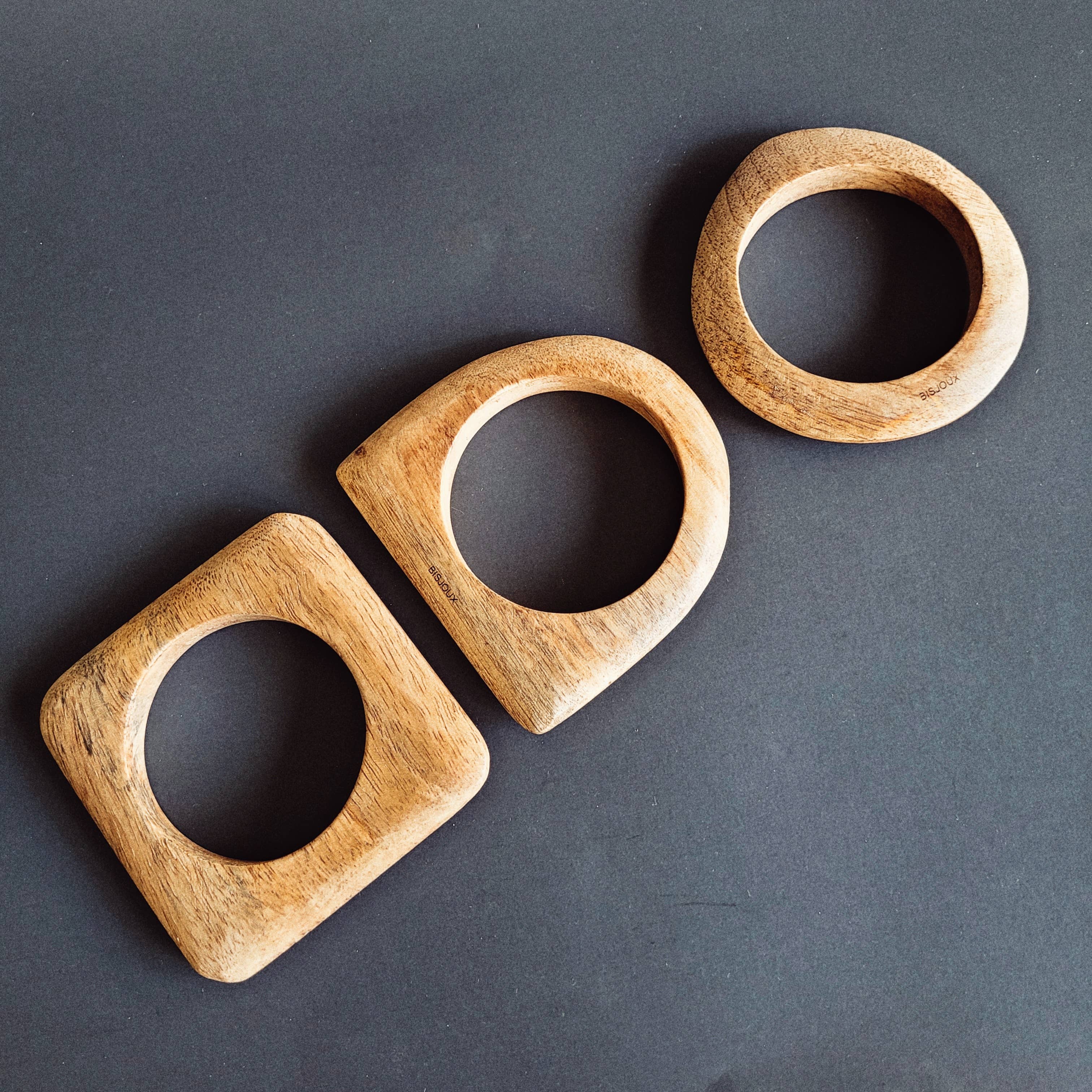 Bisjoux - Wholesale Bangle Bracelet - Bare orchard wood designer bangle bracelet8