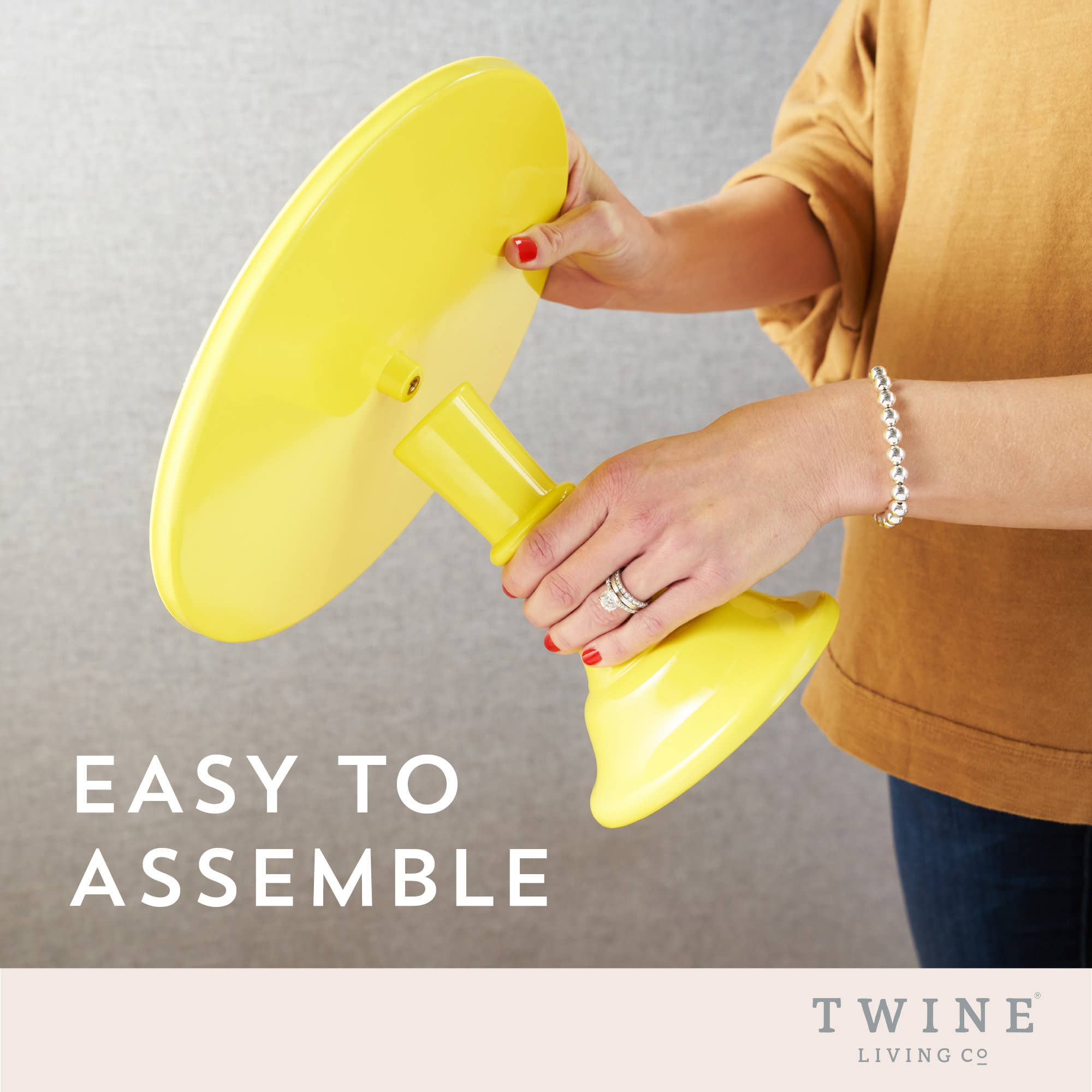 Twine - Vente Présentoirs à gâteaux - Présentoir à gâteau pliable en mélamine de 11,5 pouces en fuchsia6