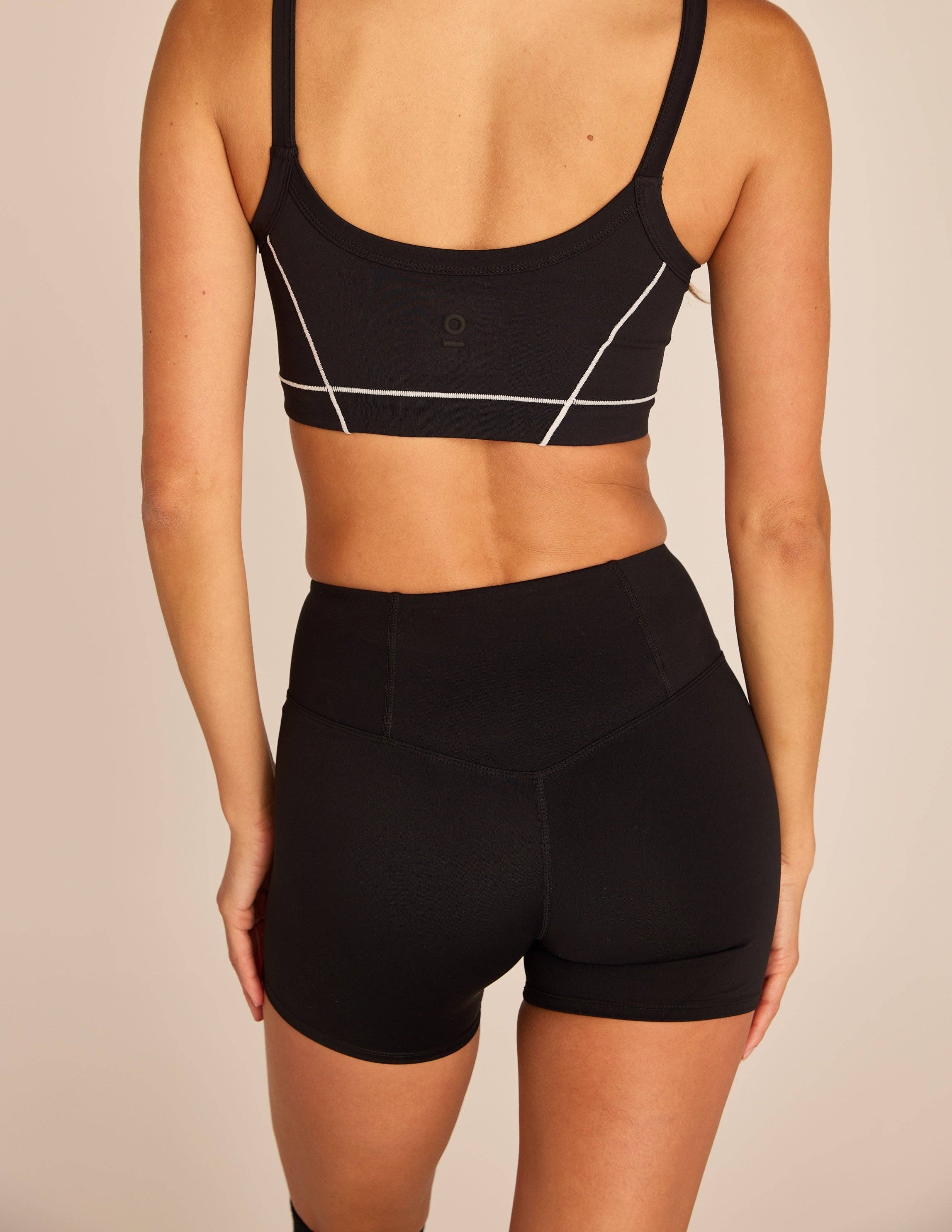 LUCKY HONEY - Vendita all'ingrosso Pantaloncini sportivi - Donna - I pantaloncini da ciclista Trace2