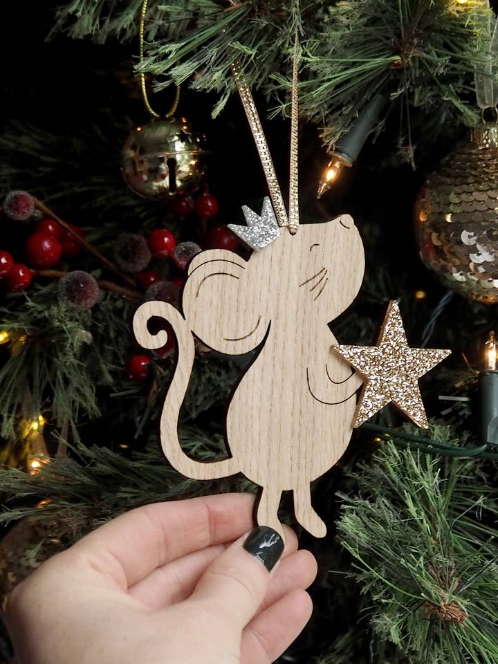 Vischio, il topolino natalizio per la vendita all'ingrosso da parte di Hannah Joy Designs