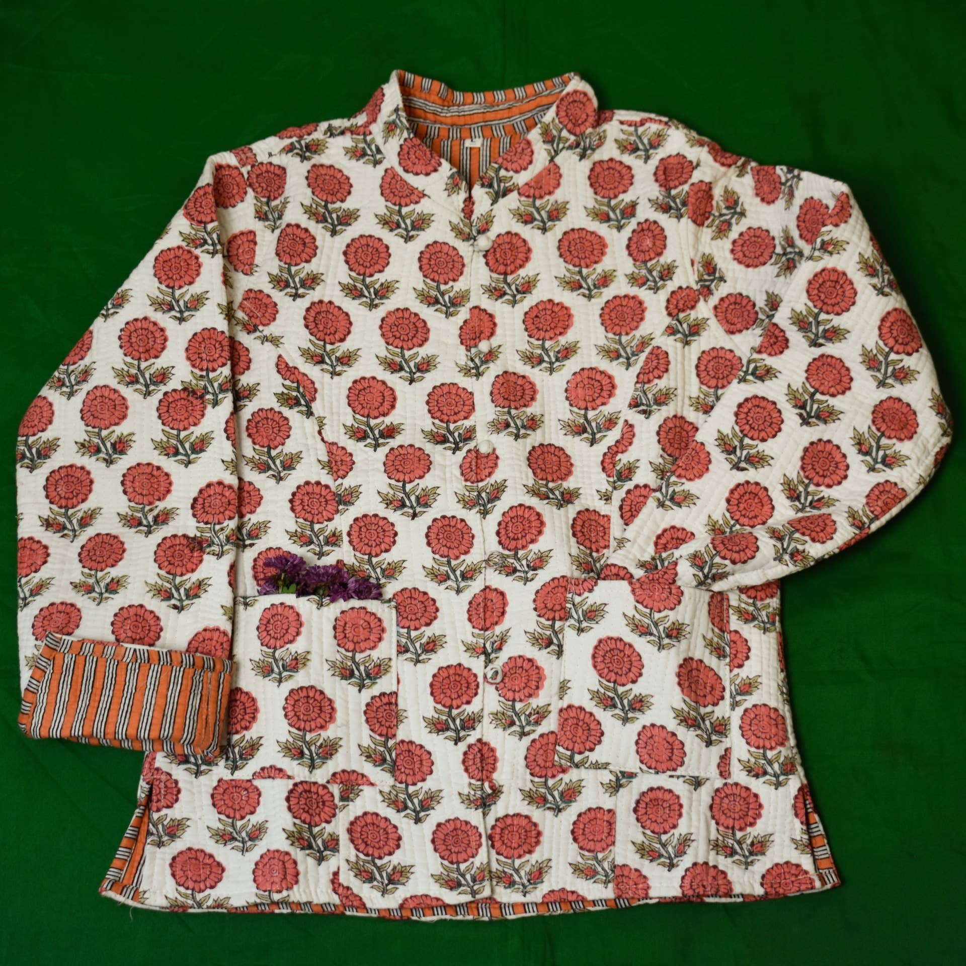 "The Treasure Hunter" Store - Wholesale Jacket - Women's - Casaco Samadhi3