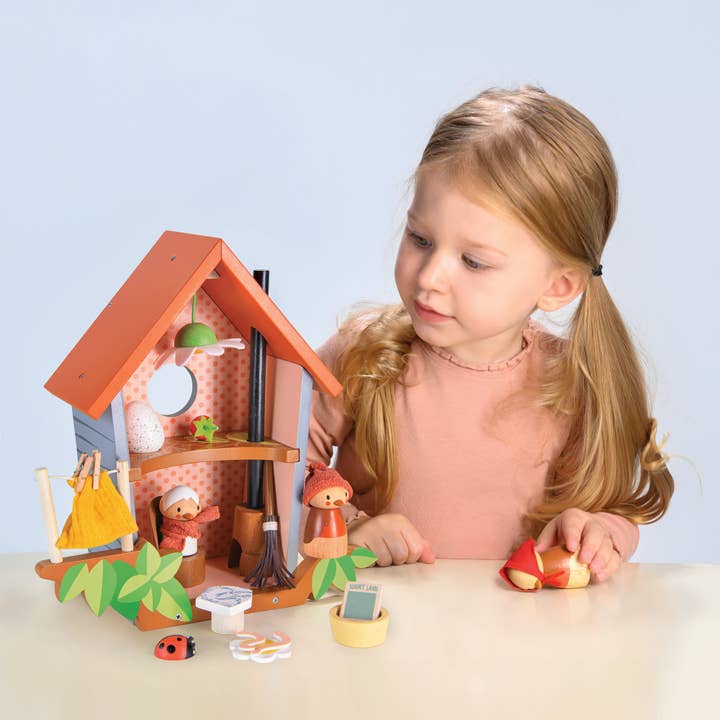 ThreadBear Design UK/EU – wholesale Toy set – Kids – Merrywood Tales Robin's Nest Box10
