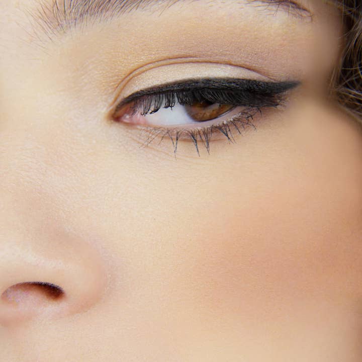 Amaterasu Beauty - Wholesale Eyeliner/Pencil - 24 hour Smudgeproof Waterproof Vegan Eye Pencil8