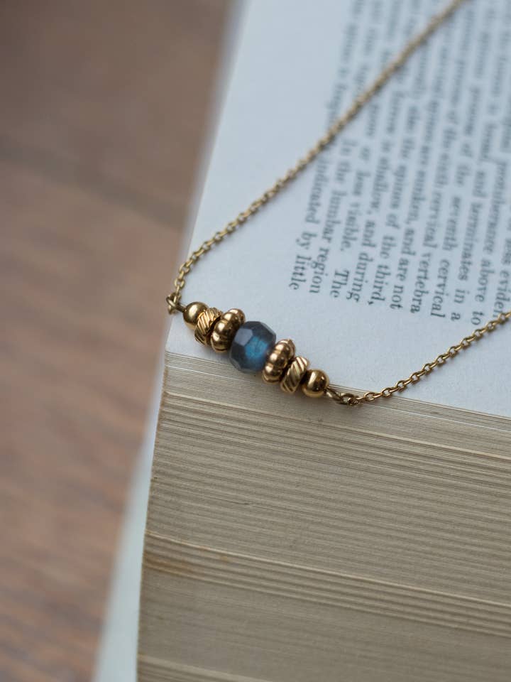 Collier - Electre pour la vente par LA PIE QUI COURT