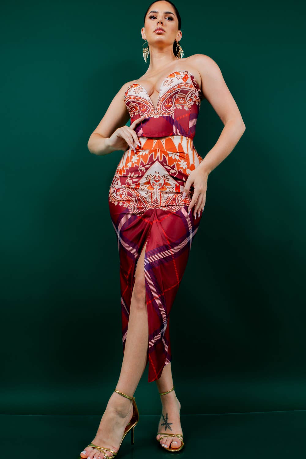 TAUPE BS4243-SET_Bustier Top & Skirt set for wholesale on Faire4