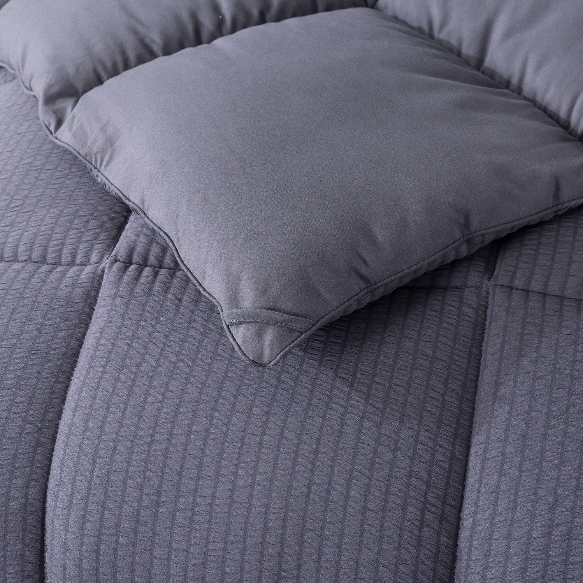 Kasentex - Vente Couette - Couette alternative matelassée réversible toutes saisons6