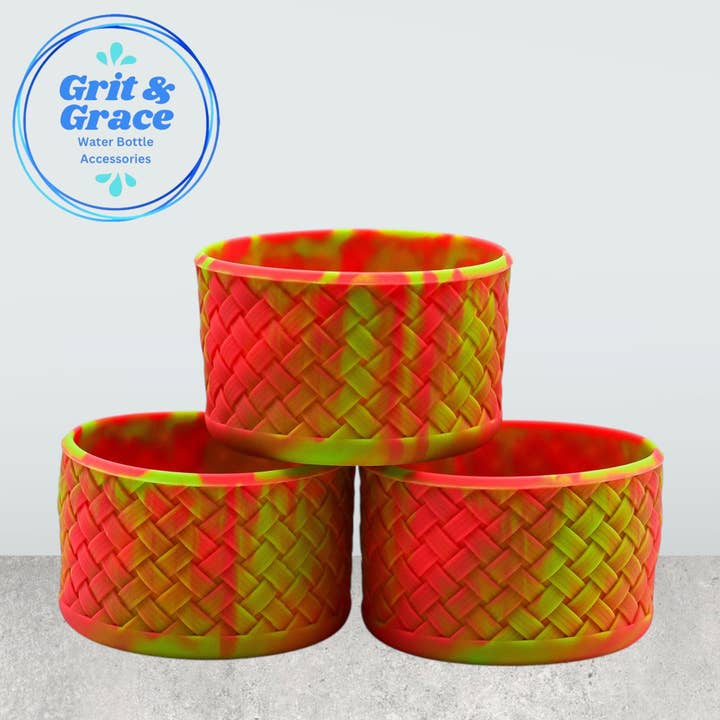 Korbgeflecht Hibiskus- und Limettenwirbel-Stiefel für den Großhandel von Grit & Grace Water Bottle Accessories