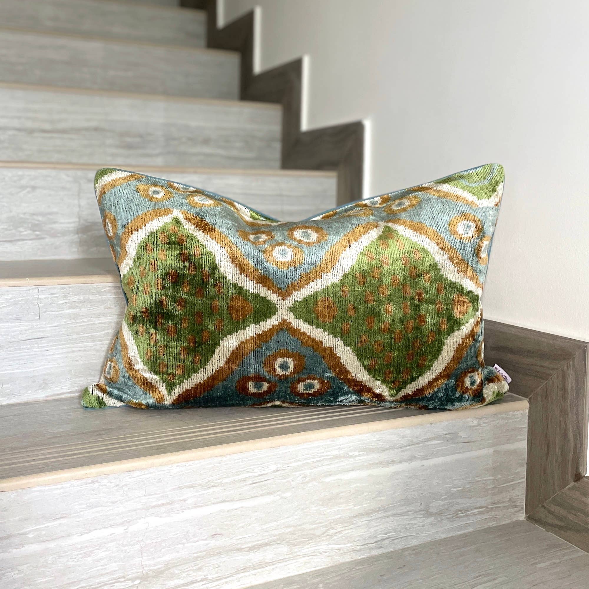 Mila∞Miro by Emelie - Wholesale Throw/Decorative Pillow - Velvet Ikat Cushion Roots | Velvet Ikat Pillow Cover7