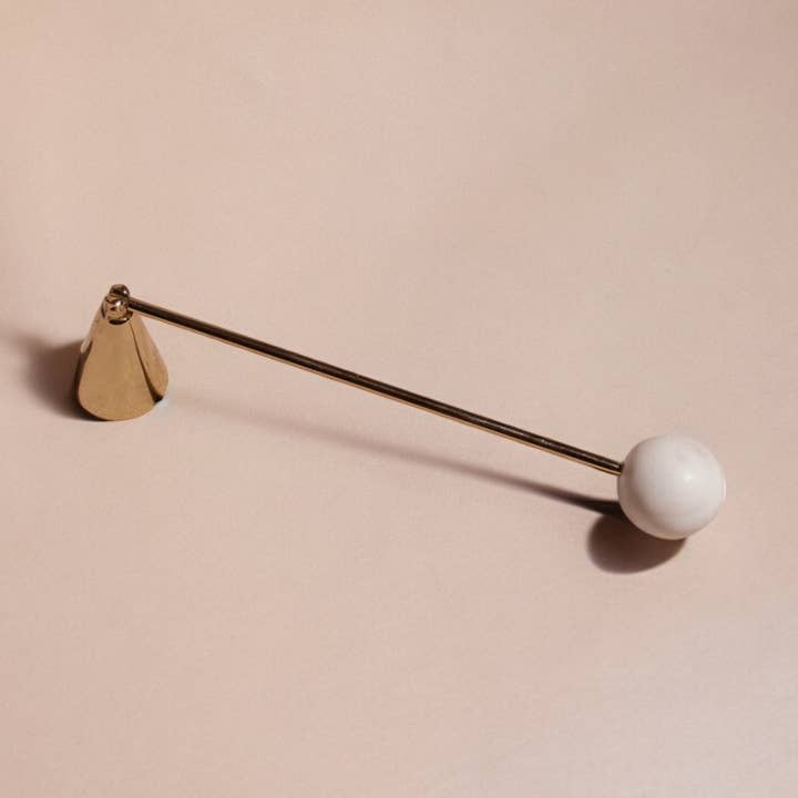 Spegnicandela Anka di Diego Olivero per la vendita all'ingrosso da parte di Meso Goods