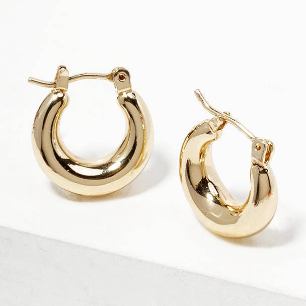 Wild Honey - Wholesale Hoop Earrings - 18K Gold Dipped 15Mm Tapered Hinged Hoop Earrings2