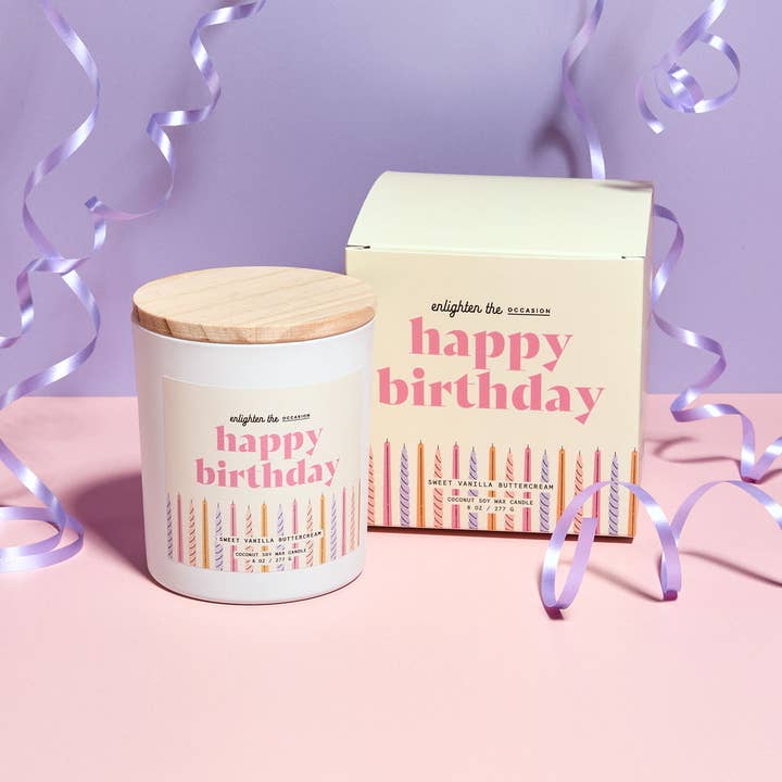 Bougie d'anniversaire colorée dans un verre blanc pour la vente par Enlighten the Occasion