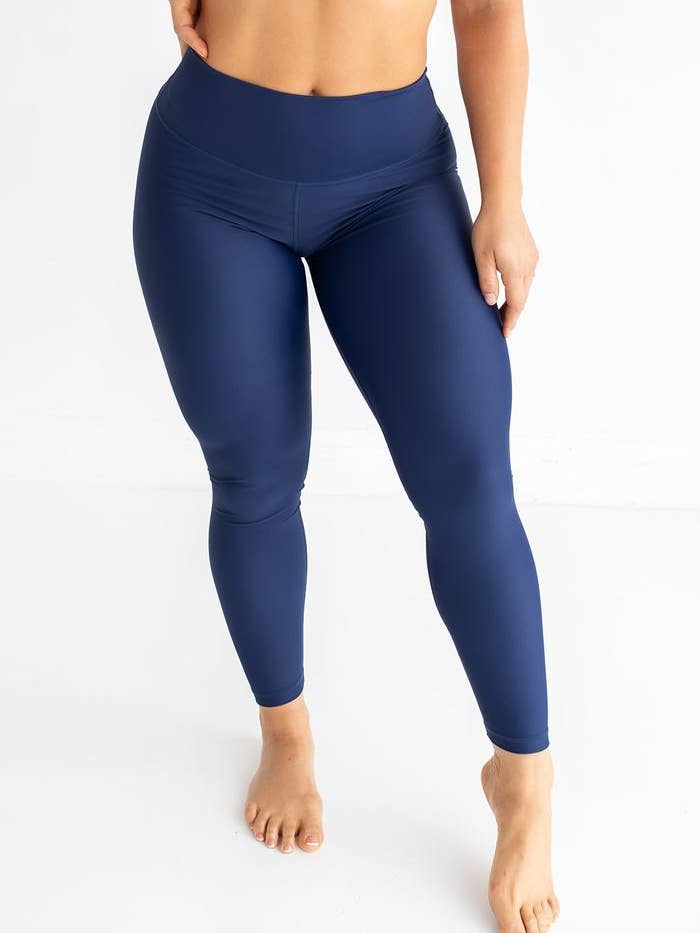 Legging Apex In Barely There - Couleur Pure pour la vente par Beyond Athletica