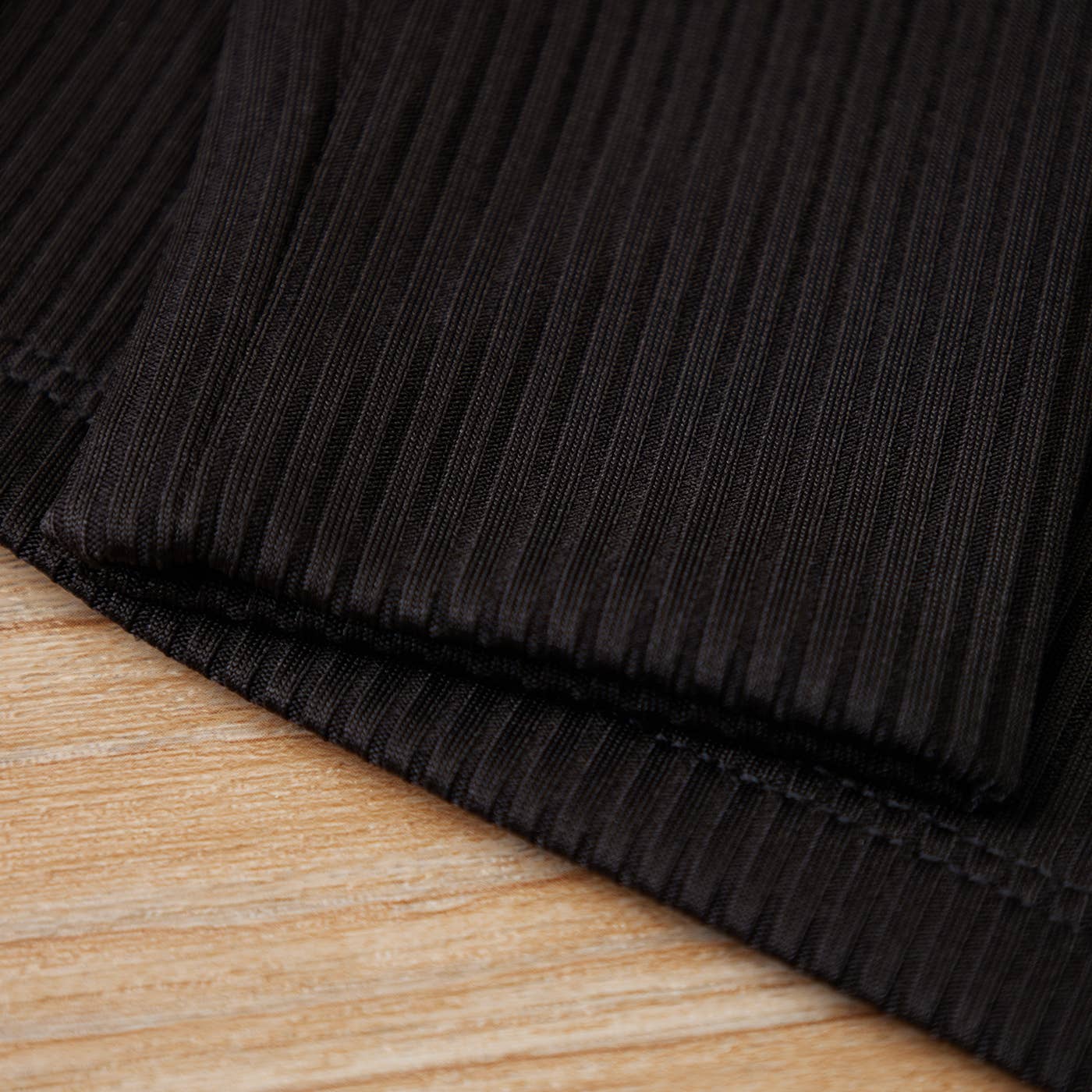 PatPat - Vendita all'ingrosso Maglietta - Bambini - Maglia per bambina a maniche lunghe a sbuffo con collo alto e tessuto testurizzato3