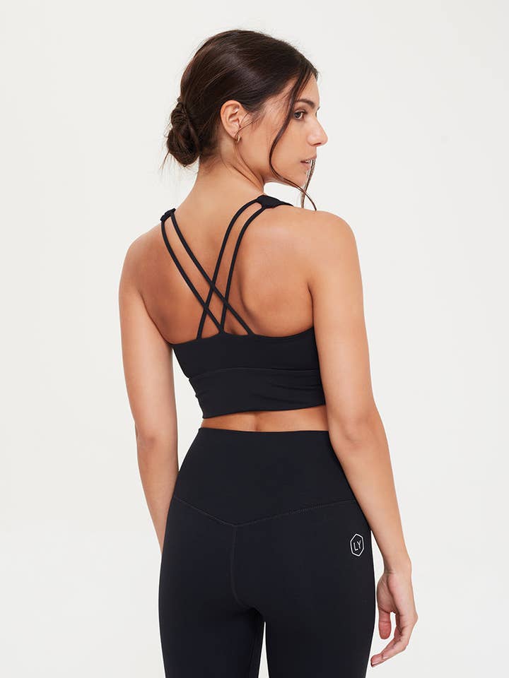 Top Tulum Preto por atacado de We Are Lola Yoga