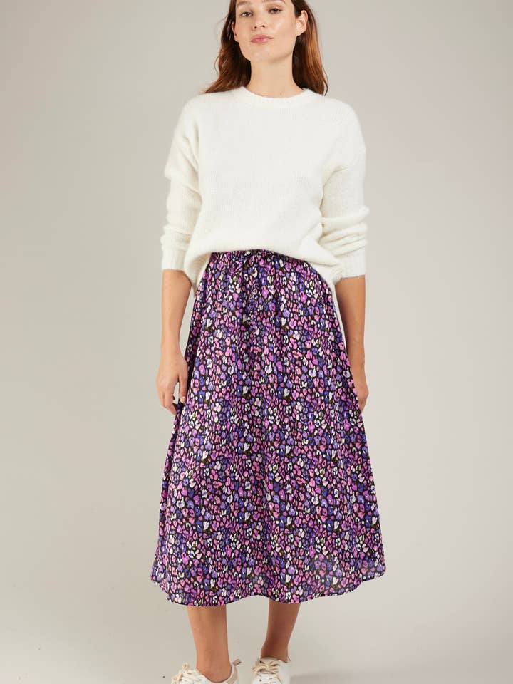 SANNA - Paarse lange rok met luipaardprint voor wholesale door Andy & Lucy