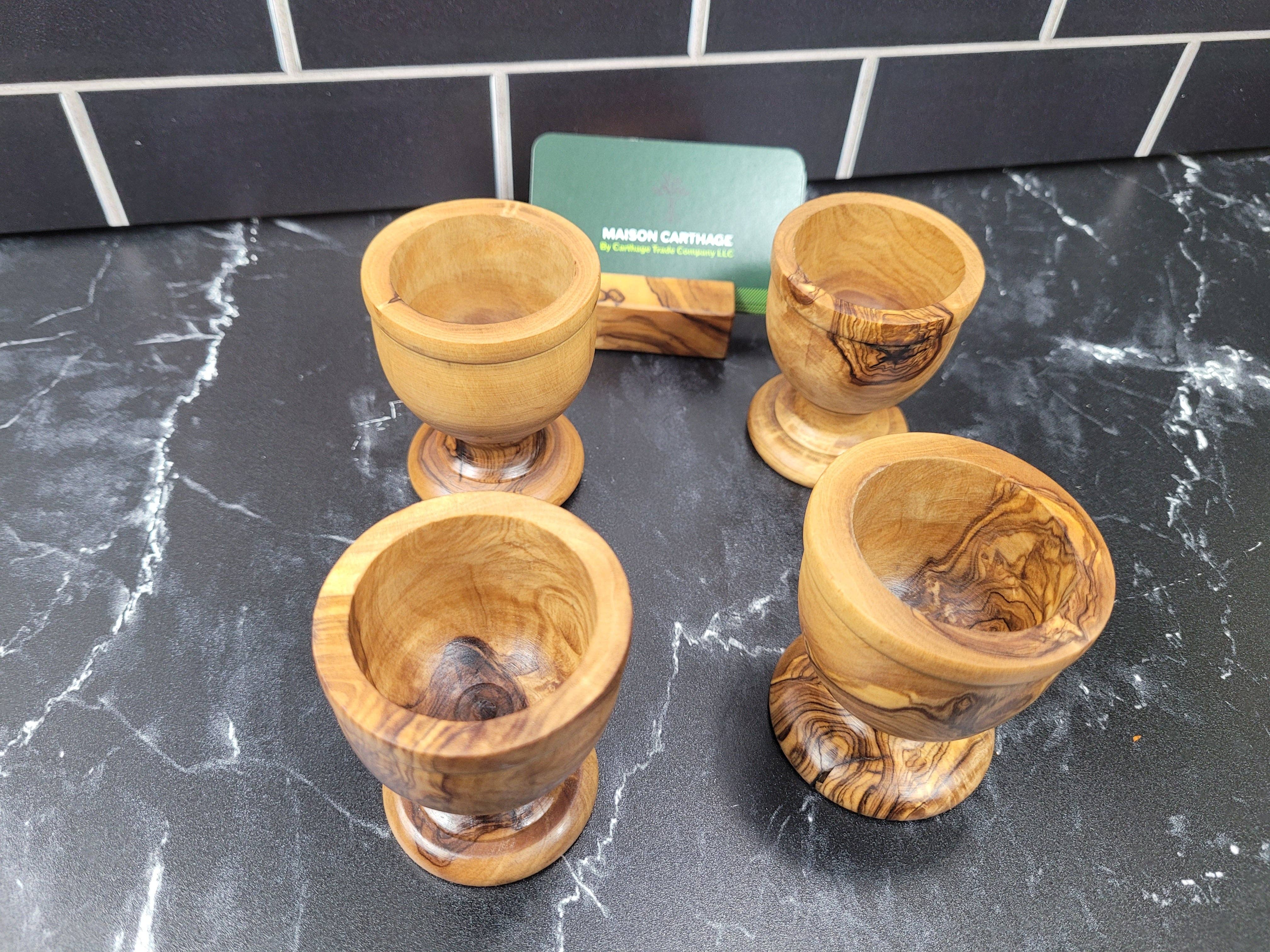 Maison Carthage – wholesale Äggkopp/-hållare – Olive Wood ägg Cup | Trä ägghållare | Uppsättning av 26