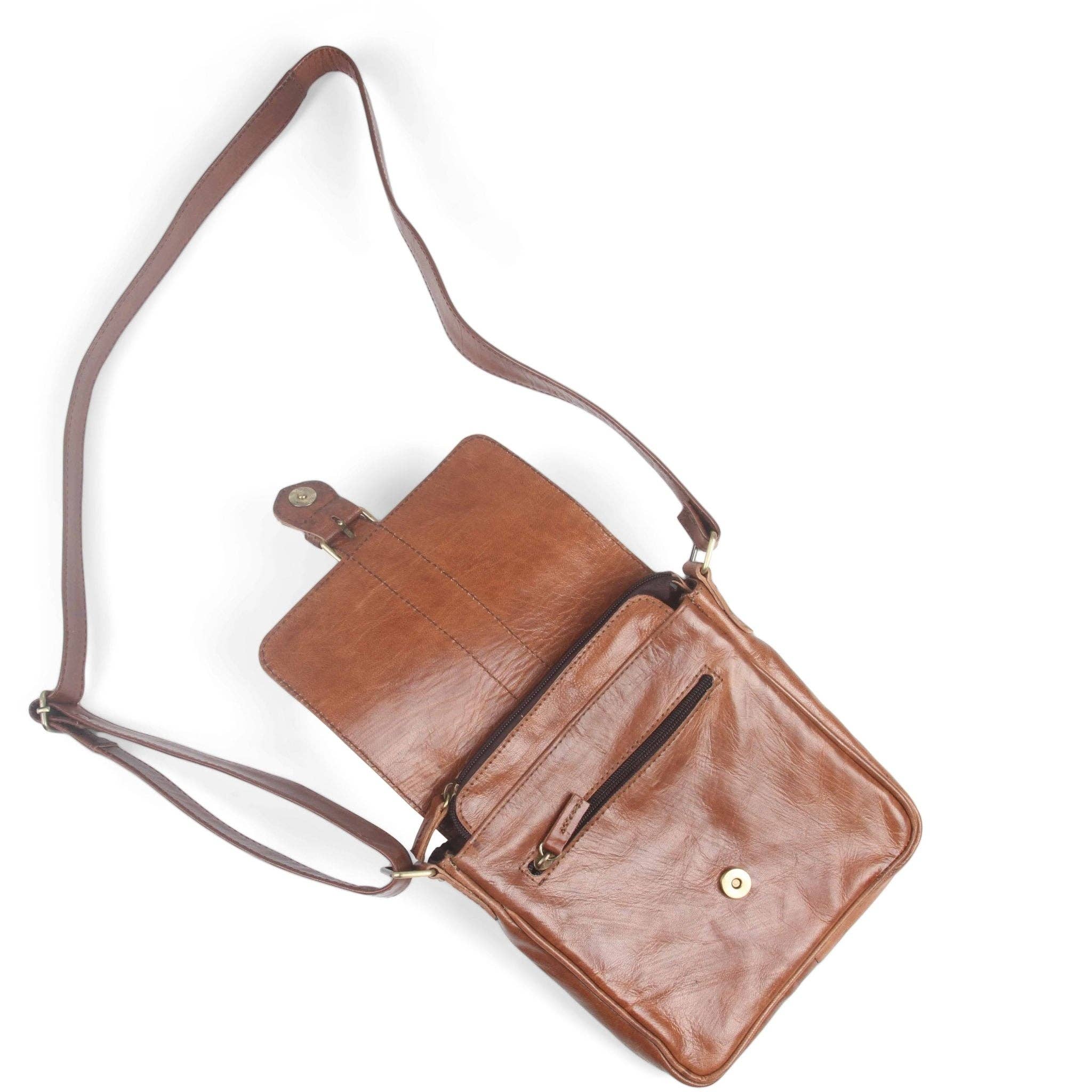 Artisan Stories - Wholesale Crossbody Bag - Women's - Light Brown Jacque Leather Crossbody bag3