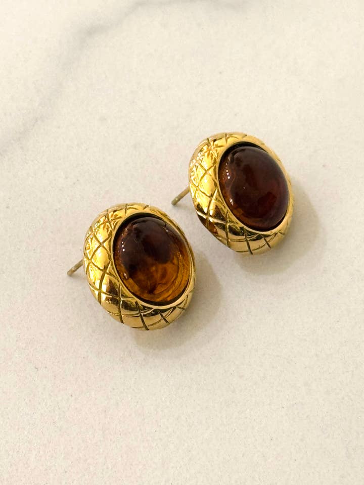 Vintage Look Round Stud Earrings for wholesale by Cassette Barcelona