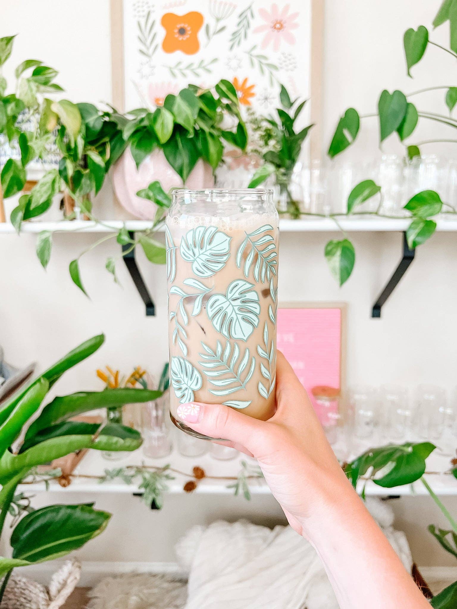 Hart and Flora Shop - Wholesale Drinking Glass/Cup - 20oz Tropical Monstera Iced Coffee Beer Can Glass1