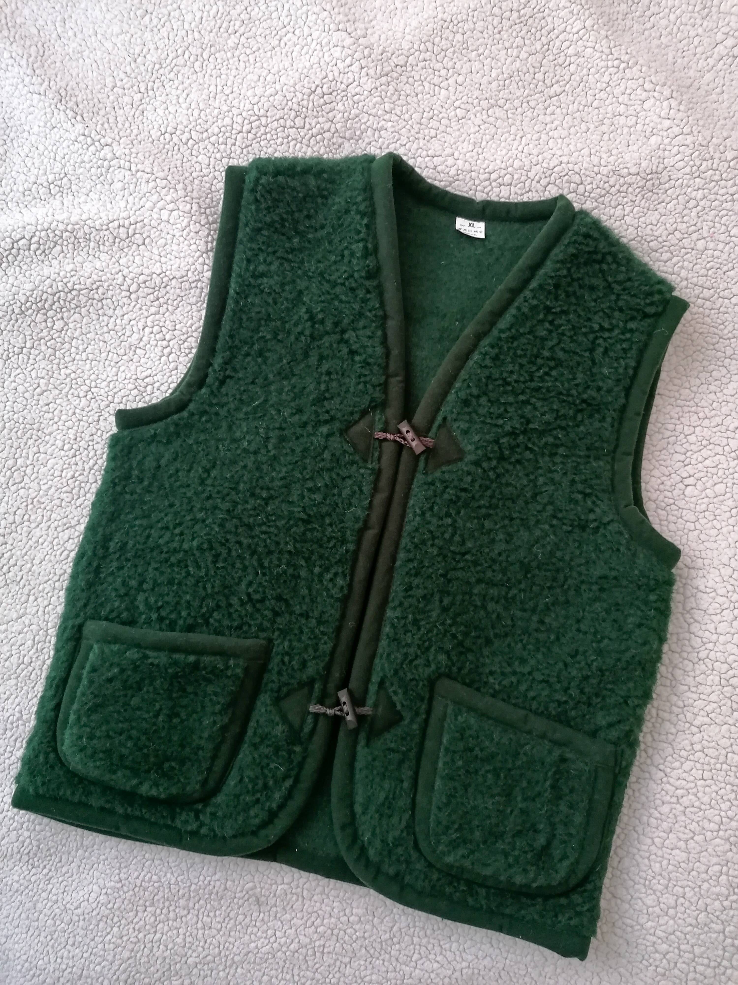 HomieeStudio - Vendita all'ingrosso Gilè imbottito - Bambini - Gilet in lana merino verde per bambini5