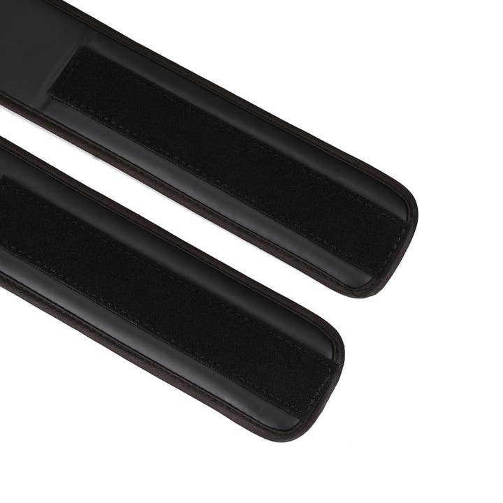 Liebe Seele – wholesale Sex toy – Vegan Fetish Wrist to Thigh Restraints2