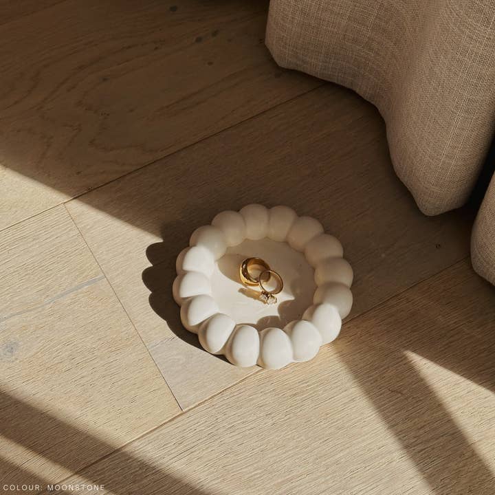 Bobbie-minidrätten för wholesale av THE ODDATIVE