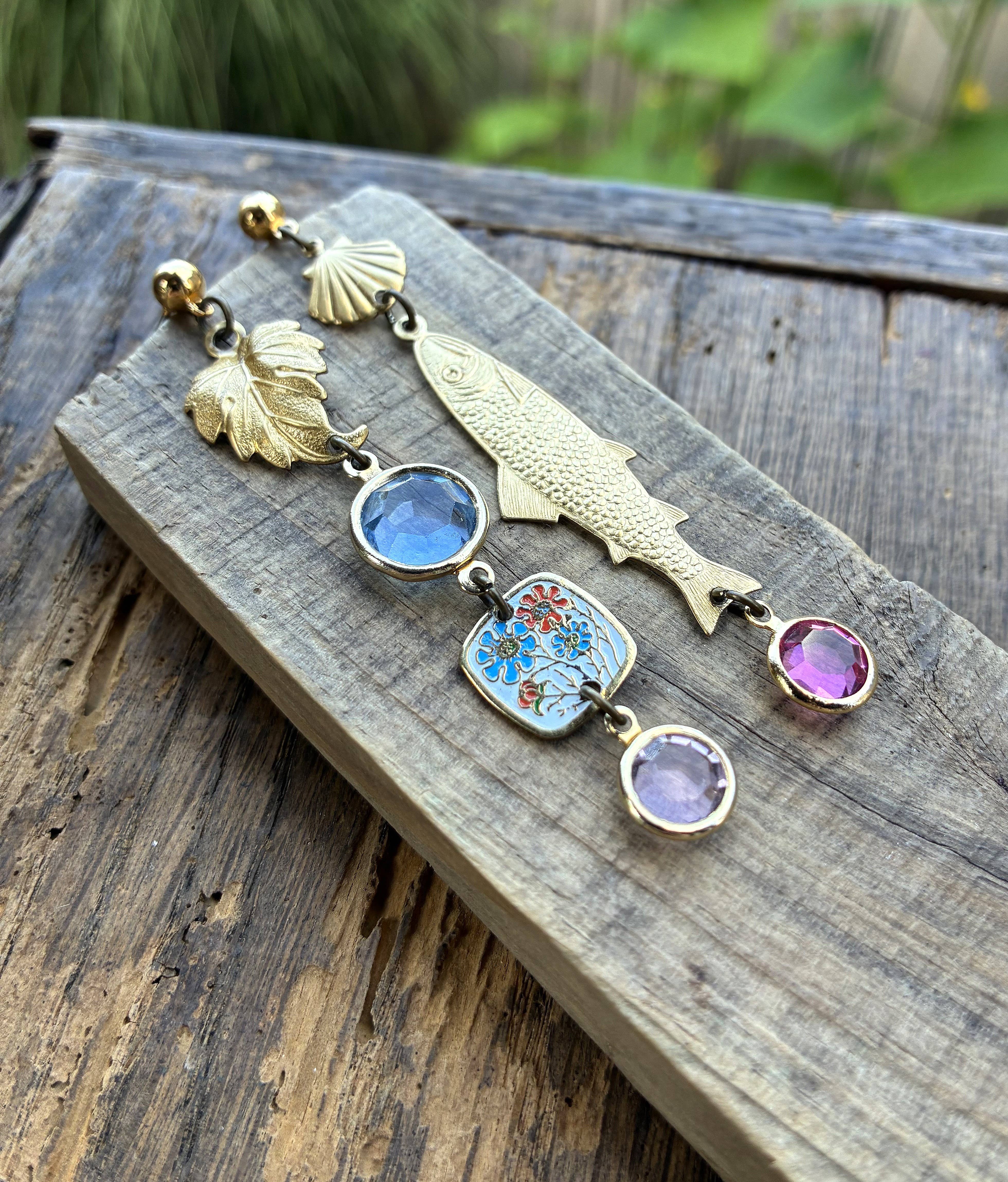 Poor Sparrow - Wholesale Dangle Earrings - Nature Study Number 2 Vintage Charm Dangles5