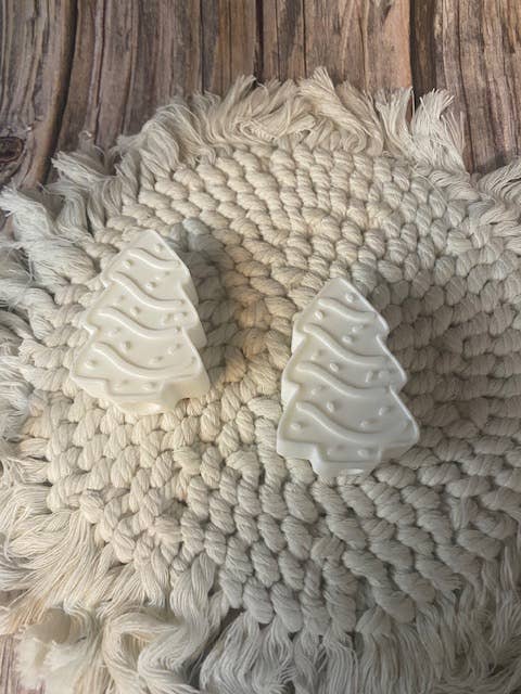 Décor de paille pour gâteau de Noël en forme de sapin pour la vente par Vance Custom Creations