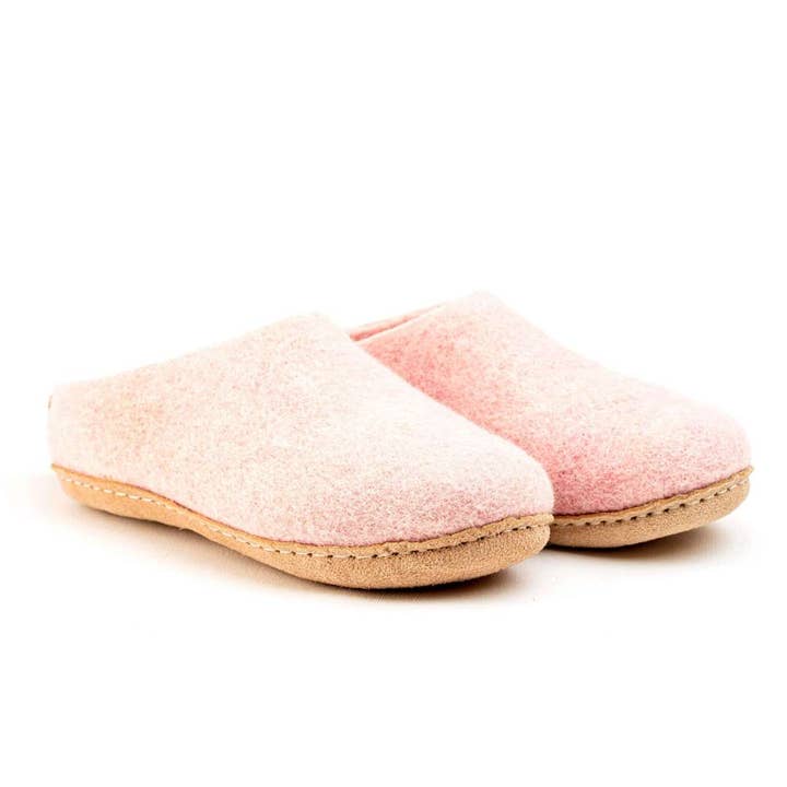 Woollyes Inc - Wholesale Slippers - Unisex - Indoor Open Heel Slippers With Leather Sole - Baby Pink4