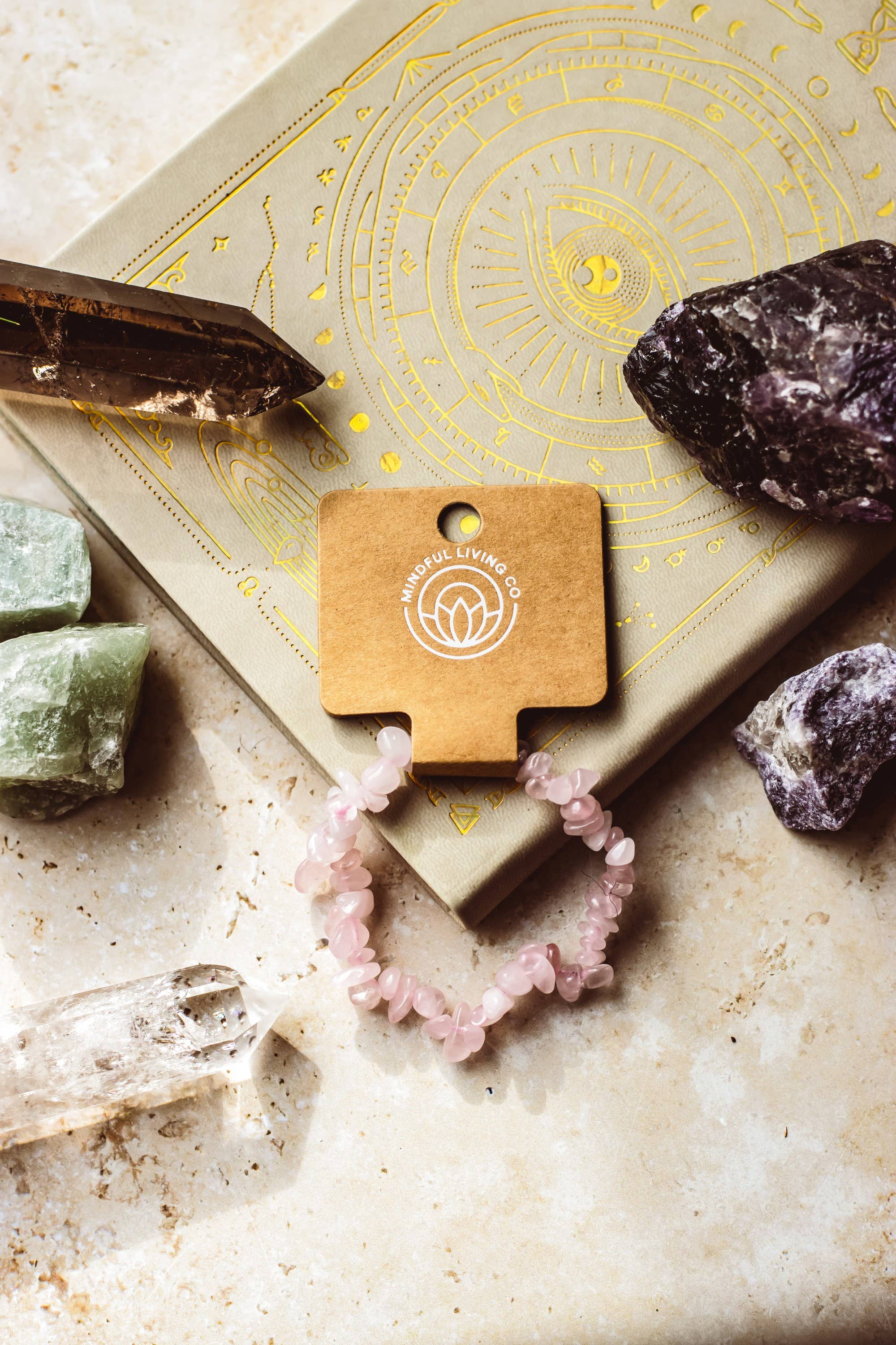 Mindful Living Co. – Großhandel Perlenarmband – Armband aus natürlichen Kristall-Edelstein-Chips | Kristallschmuck4