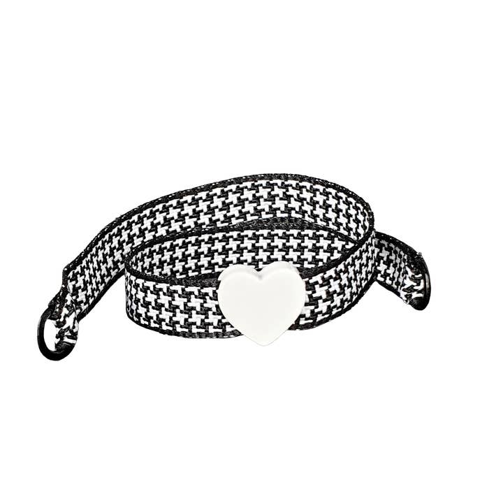 HVIDT HJERTE HOUNDSTOOTH ARMBÅND for engroshandel hos Smartever Srl