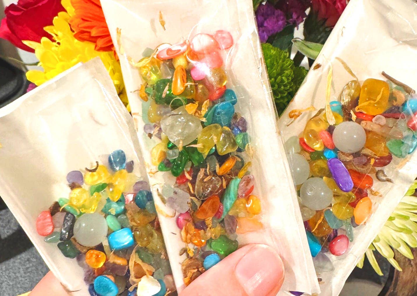 Elf Kendal Hippies - Wholesale Spiritual Stone/Crystal - Crystals confetti Christmas fairyland stones 20g bag of gems1