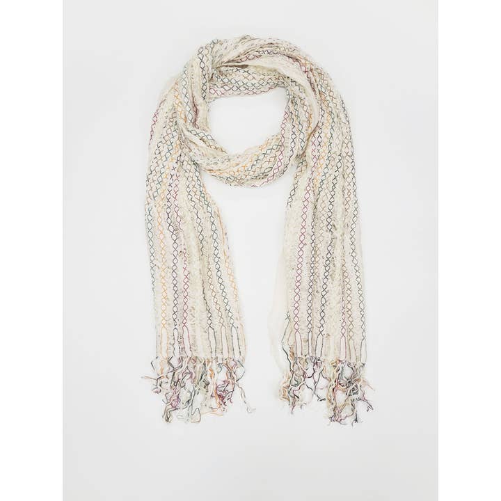 Raj Trading & Imports (USA) Inc. - Vendita all'ingrosso Sciarpa - Donna - Sciarpa ricamata Elara Stitch1