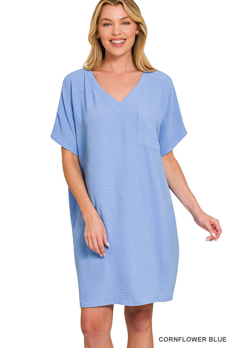 42POPS – wholesale Klänning - Dam – .Woven Airflow V-ringad T-shirtklänning med fickor20