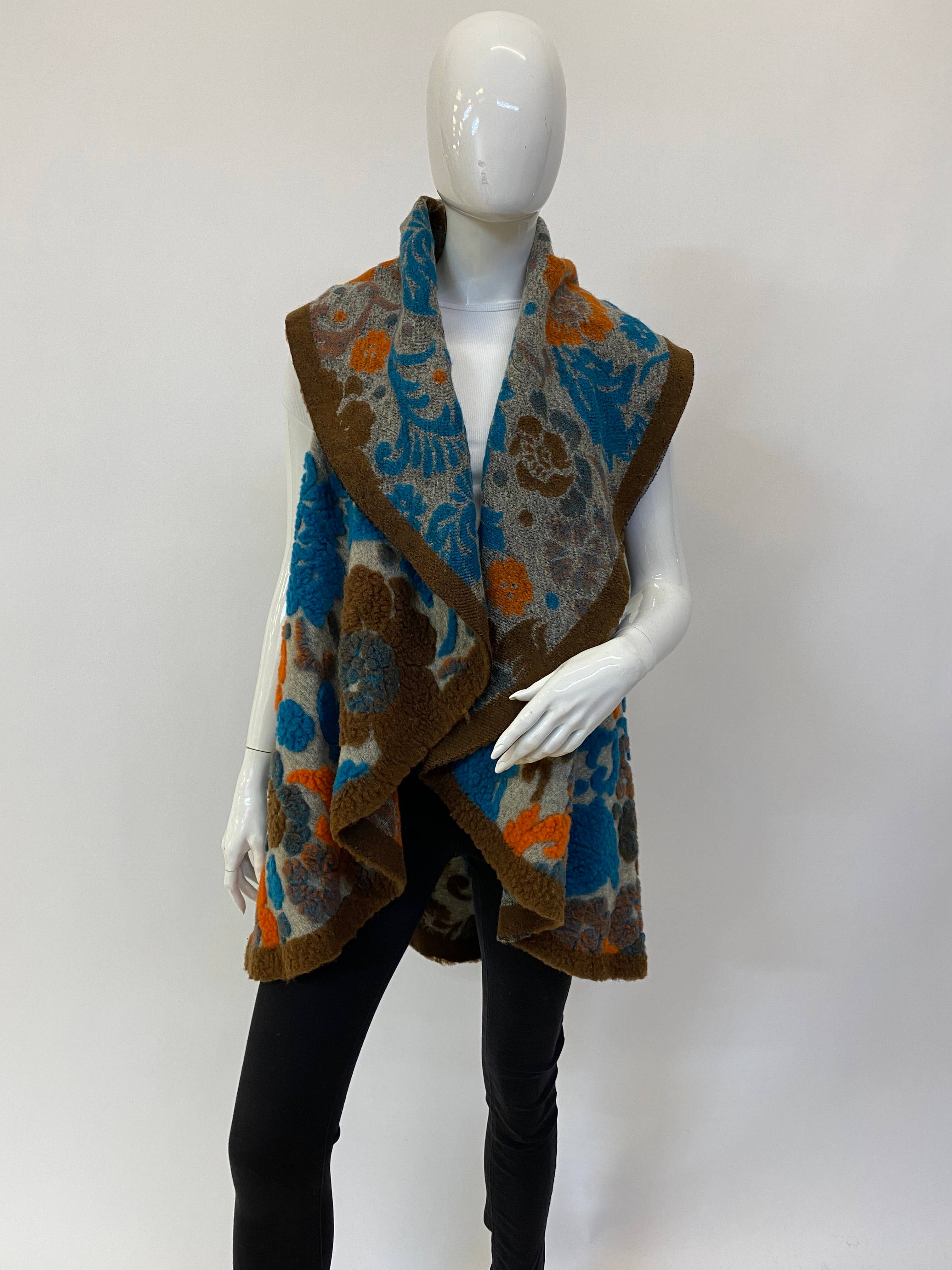 ORNELLA PARIS – wholesale Jacket – Women's – BLL-VK003 wool jacket

0