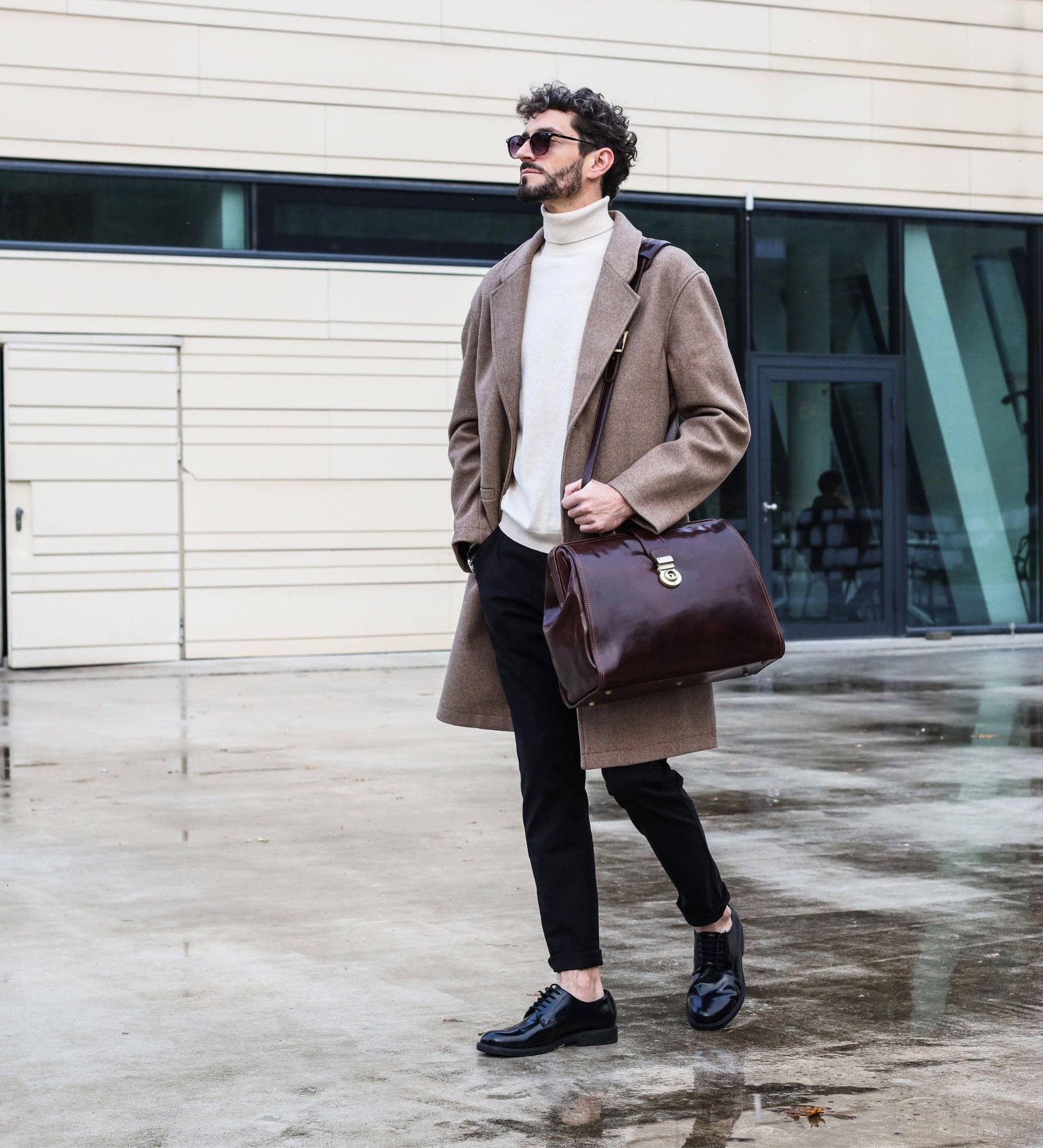 Time Resistance – Großhandel Aktentasche – Unisex – Große braune Arzt-Tasche aus Leder – Mrs Dalloway2