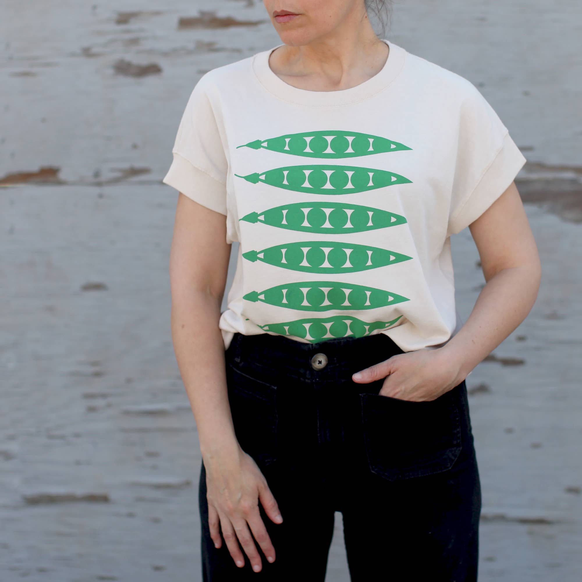Blackbird Supply Co. - Wholesale T-shirt met print - Dames - Groene Erwten In Een Peul Tuinieren Losvallend Boxy T-shirt Natuurlijk1
