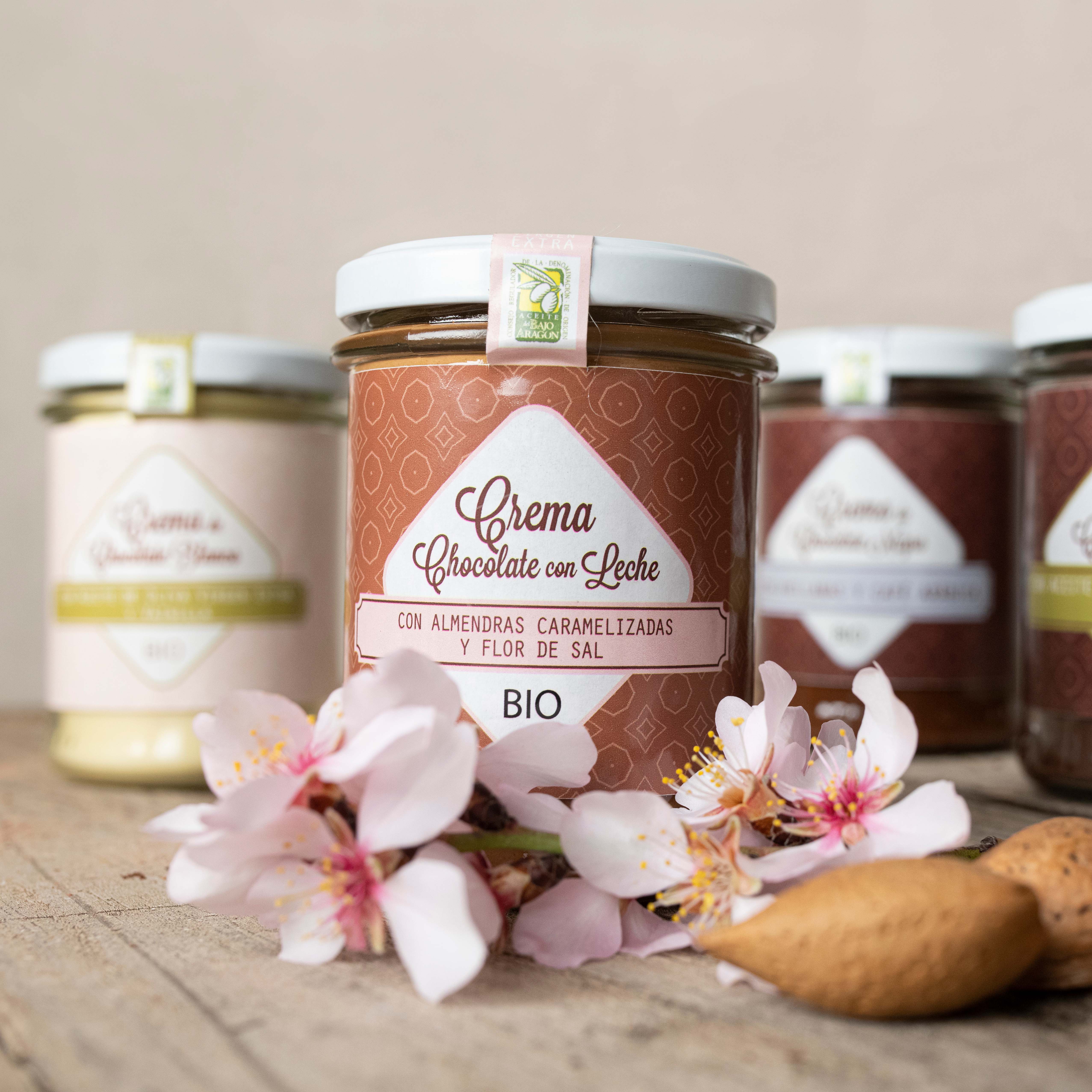 CHOCOLATES ARTESANOS ISABEL - Wholesale Nut Butter - ORGANIC CREAMS Three Flavors: White/Milk/Black (9 Creams)3