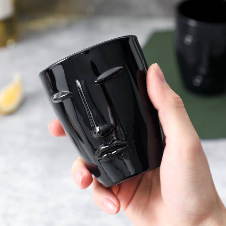 Everest Global - Wholesale Drinking glass/cup - Human Face Black/White Tumbler set of 63