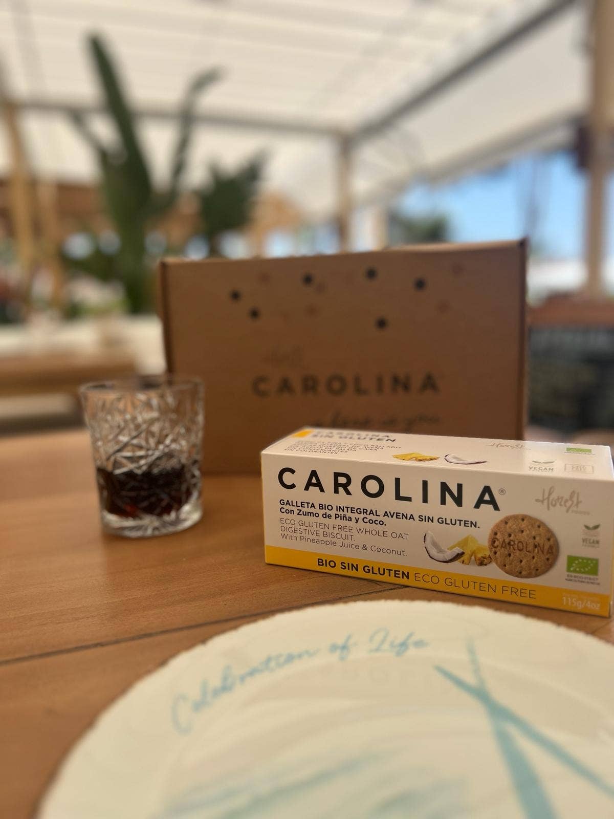 Carolina Honest – wholesale Kakor – Glutenfri digestivekaka med ananasjuice och riven kokos2